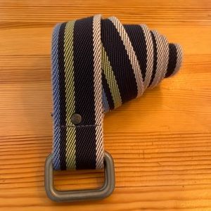 Gap tri-color fabric hoop belt